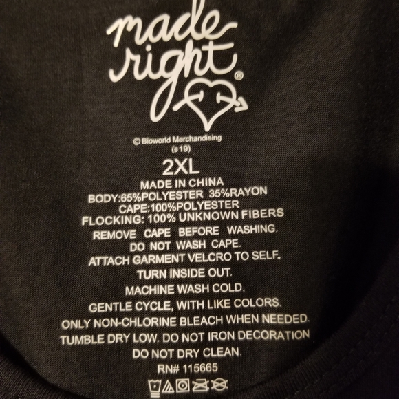 Made Right tshirt 2 detachable capes Put A Spell - Picture 3 of 6